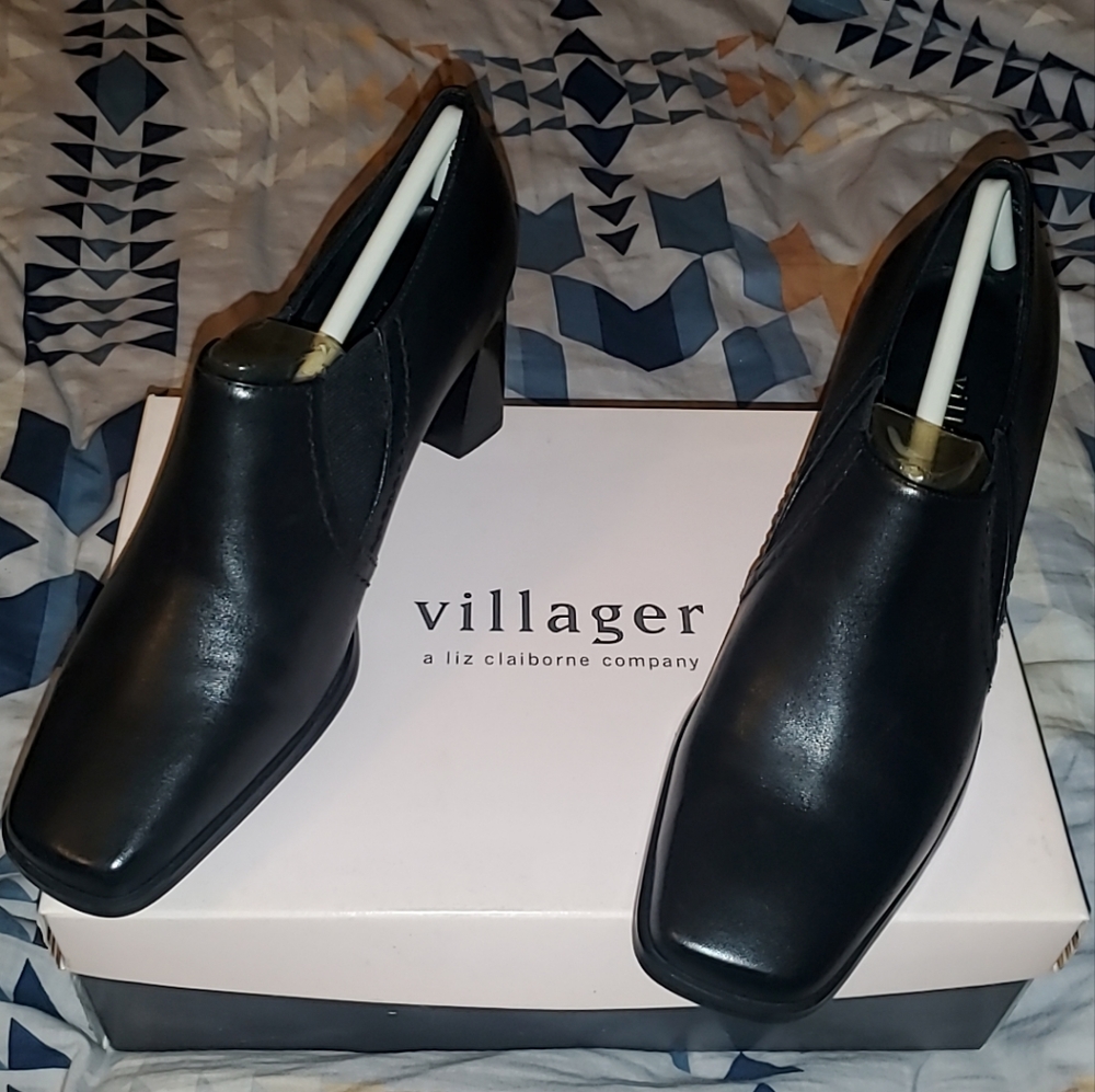 Villager Ankle bookets